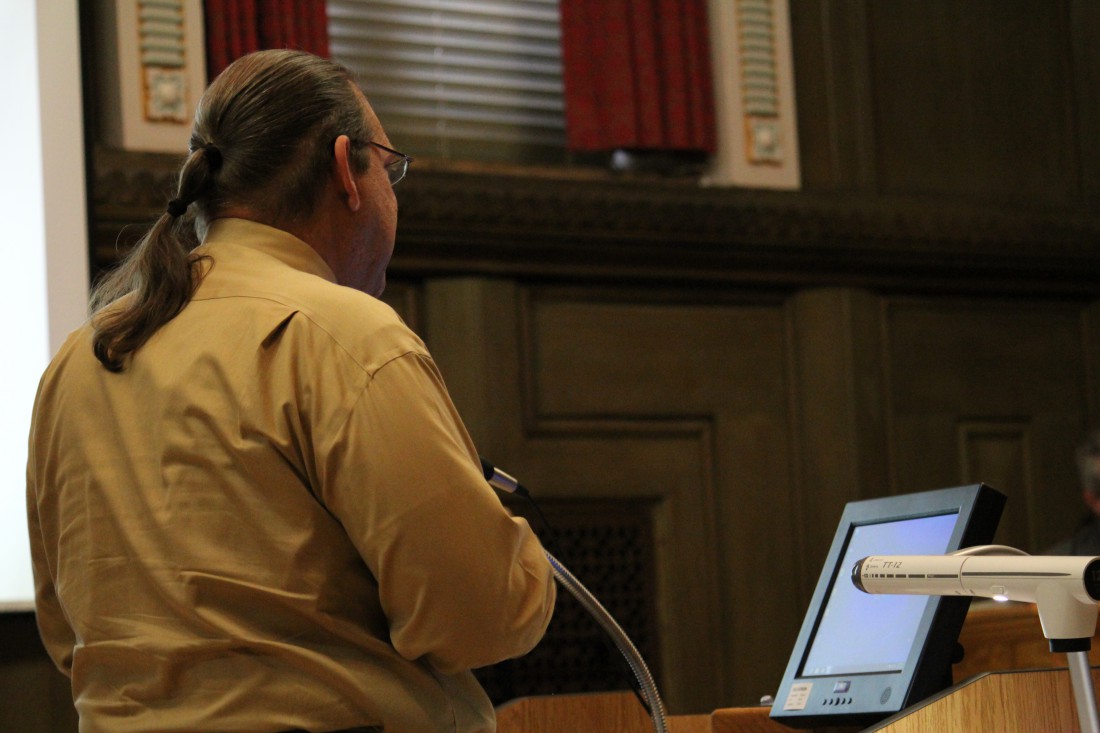 Lafayette Gregory speaks to Asheville City Council about animal cruelty in exotic animal circus performances. (Mountain Xpress/Jesse Farthing)