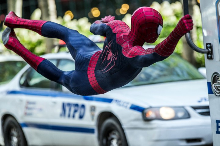 amazing-spider-man-2-photos-spider-man-swing