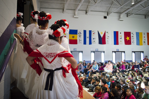 A Nuestro Centro cultural event at Emma Elementary School. Photo by Carrie Eidson