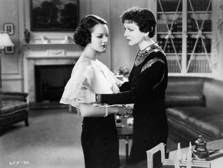 Rochelle-Hudson-and-Claudette-Colbert-in-Imitation-of-Life-1934