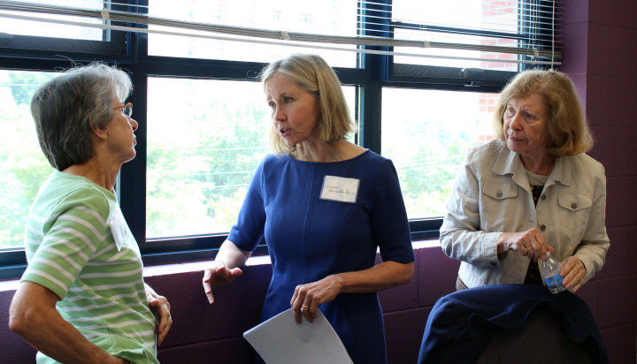 Senator (D-NC) Terry Van Duyn speaks with members of the Asheville-Buncombe League during a recent leadership development training. Photo by Virginia Daffron.