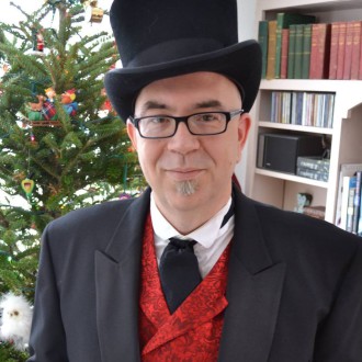 BACK TO THE CLASSICS: James Ridenhour reads A Christmas Carol and performs the various voices in the tradition of Charles Dickens. Photo courtesy of Black Mountain Center for the Arts