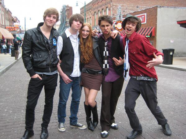 EARLY ENTRY: Jesse Barry, center, fronted blues-rock band Skinny Legs and All throughout high school. She later successfully auditioned for American Idol before going on to college.