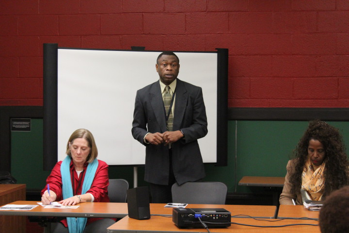 Roderick Simmons, director of Asheville’s Parks & Recreation Department, addressing a meeting of the Southside Advisory Board on Feb. 1. Photo by Virginia Daffron