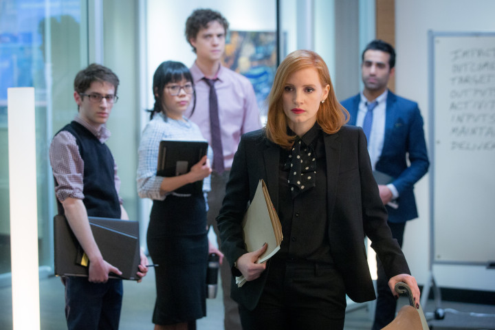 M6 DF-01971.CR2  Noah Robbins, Grace Lynn Jung, Douglas Smith, Jessica Chastain and Al Macadam star in EuropaCorp's "Miss. Sloane"...Photo Credit: Kerry Hayes.© 2016 EuropaCorp Ð France 2 Cinema. .