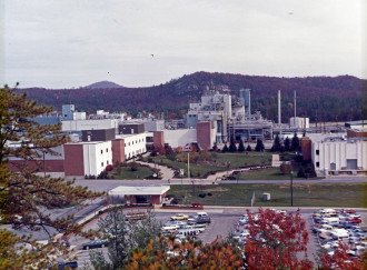 DuPont manufacturing plant
