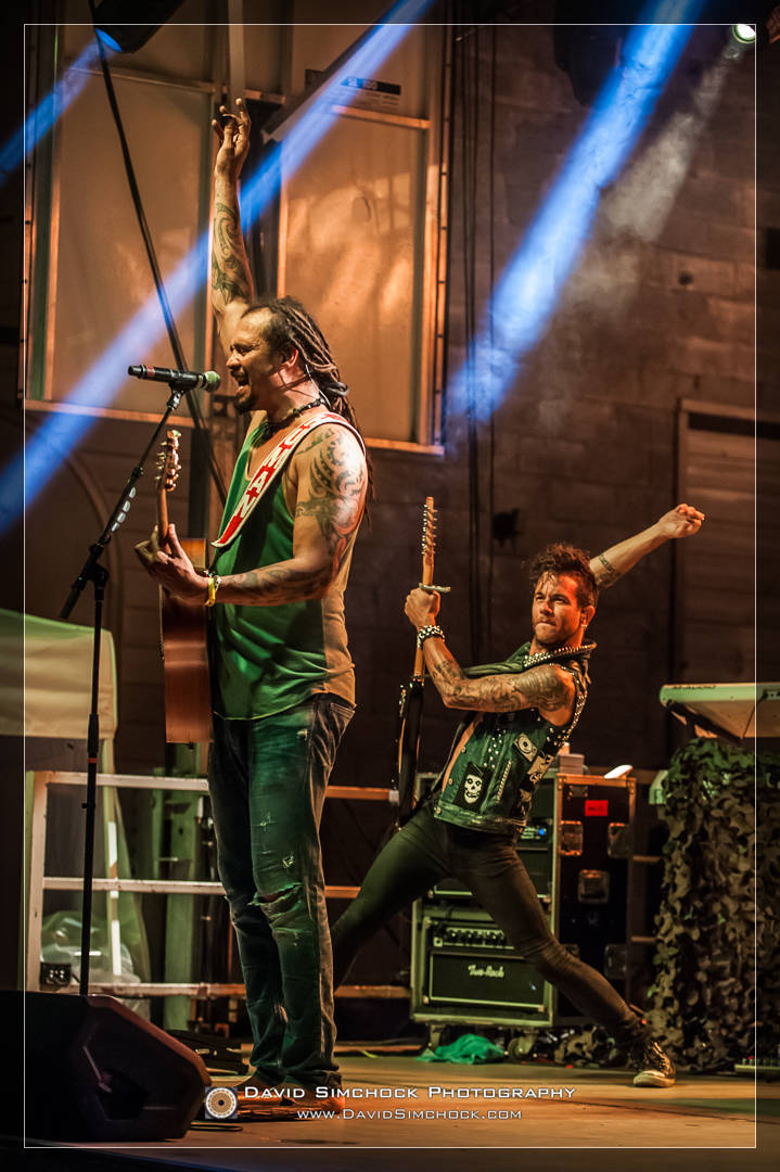 Michael Franti and Spearhead