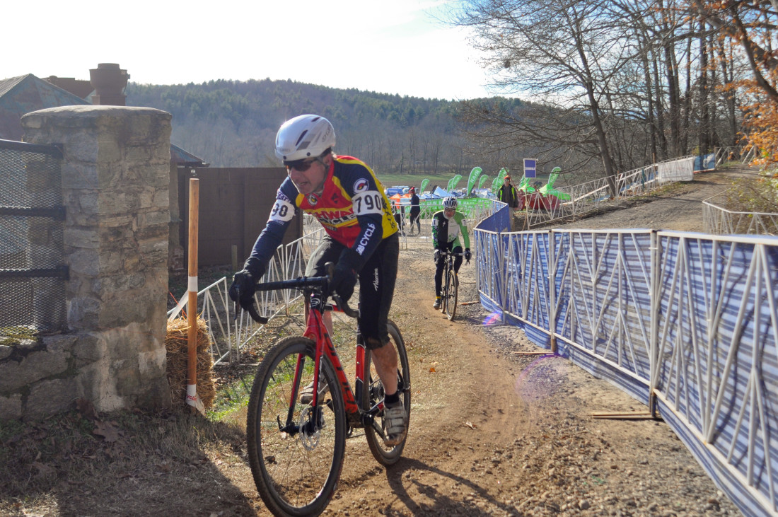 Thousands expected at 2016 Cyclocross Nationals in Asheville Mountain
