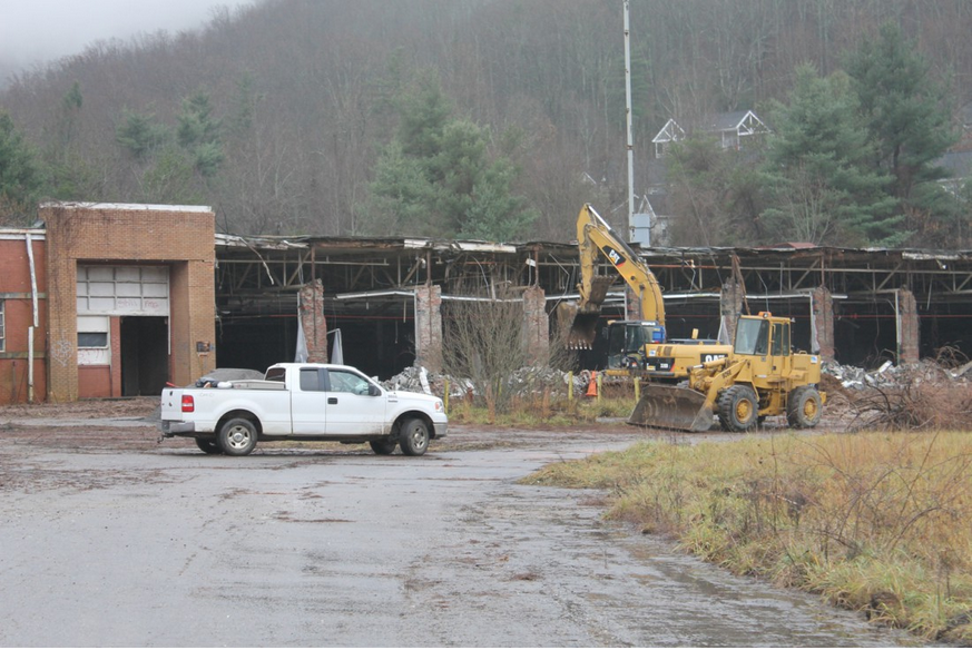 Toxic legacy: CTS site breeds heartache for residents | Mountain Xpress