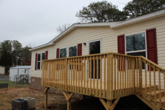 Manufactured home at Wellington Community Estates in Buncombe County