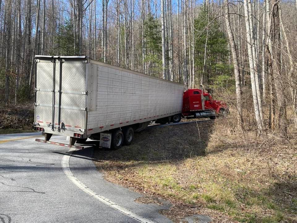 Tractor-trailer on Pinners Cove Road